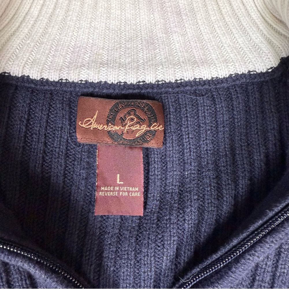 American Rag Women’s Zip Up Sweater in Navy and White - Picture 3 of 5